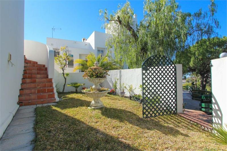 Amazing 3 Bedroom Townhouse In Nerja Exterior foto